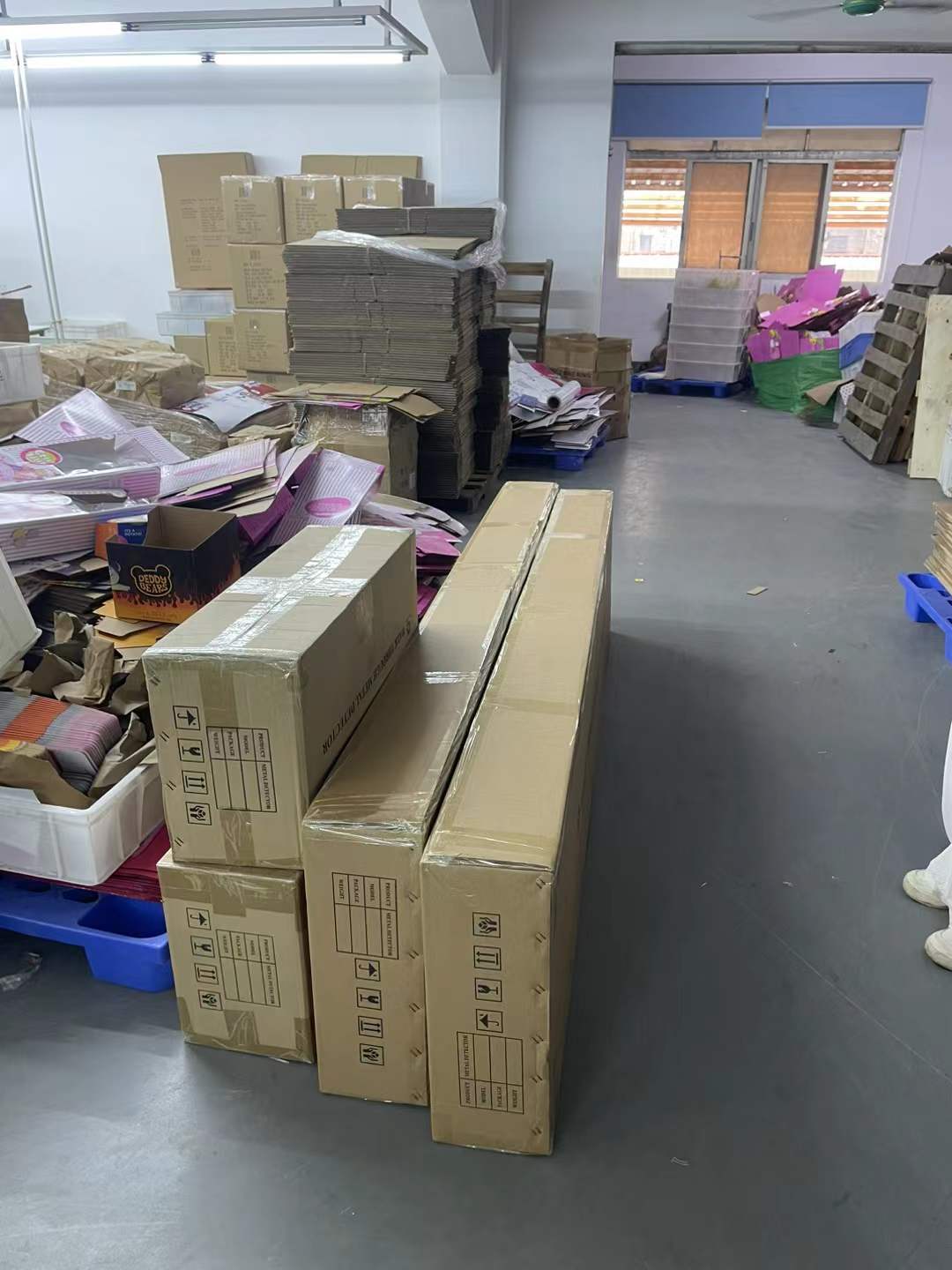 2023年 东莞某出口玩具厂安装一批“龙威”金属安检门