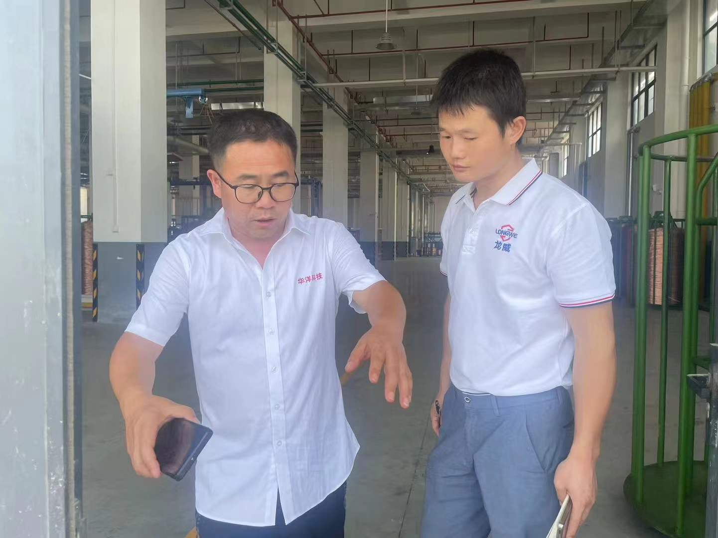 2024年9月 日丰管厂安装贵金属安检门联动闸机安装完美收官