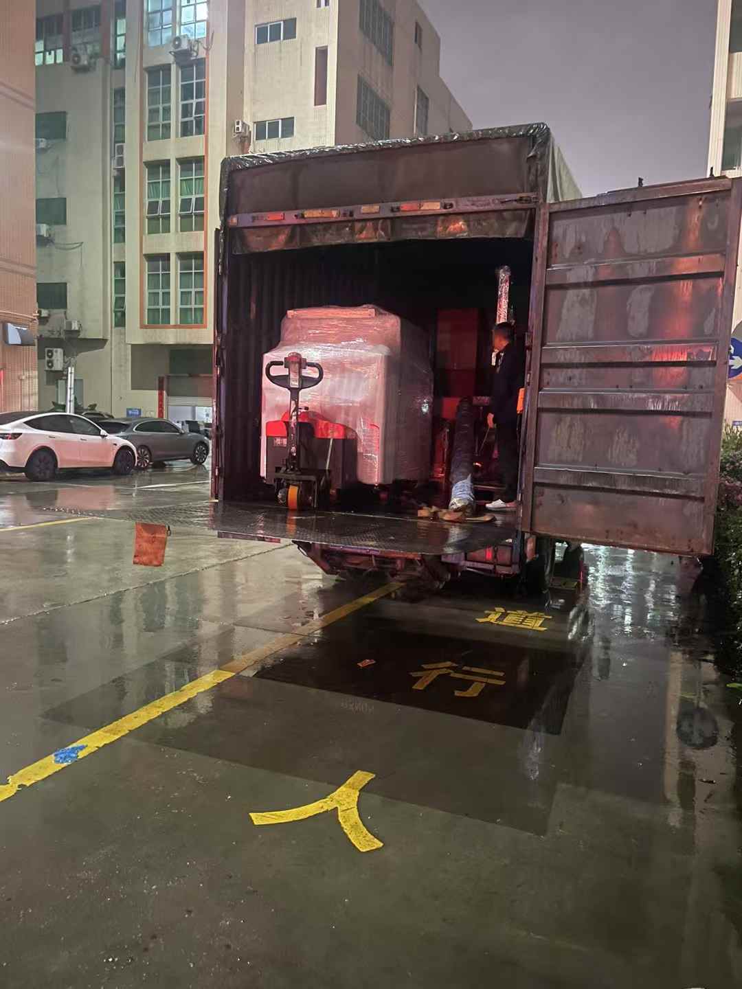 2024年11月 青岛某大型旅游公司安装验收完成