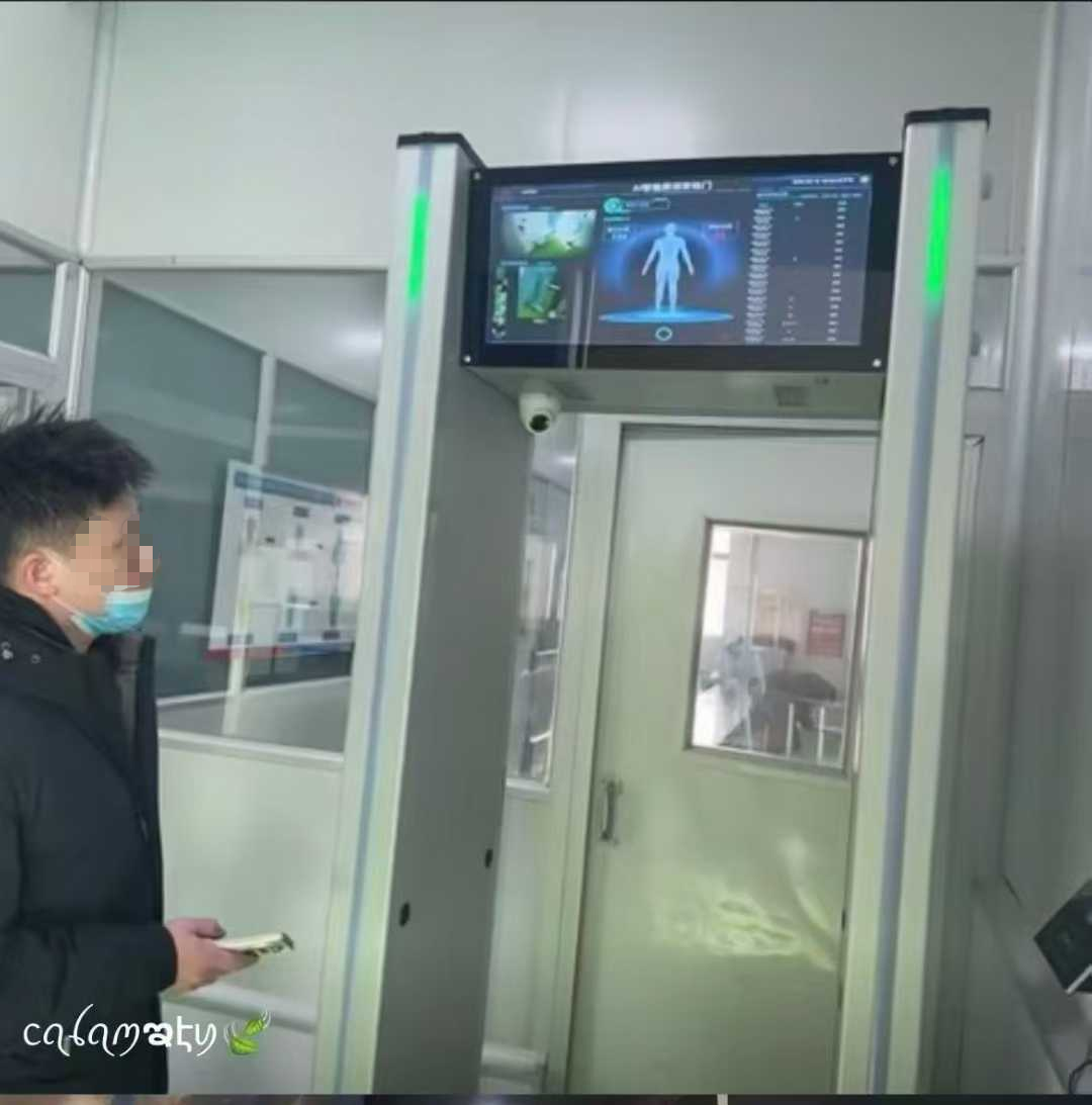 2026年2月大型食品厂“达利园”，使用“龙威”智能安检门安装验收完毕